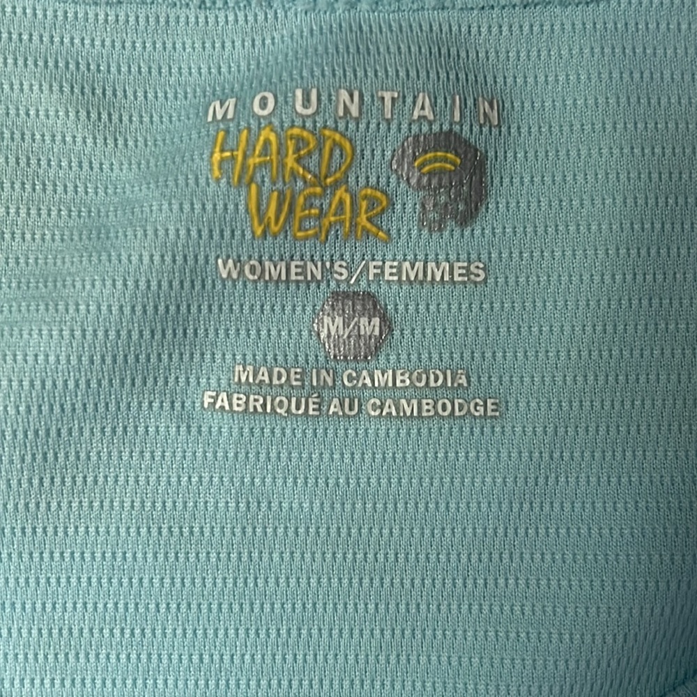 Mountain Hardwear wicking short sleeve top - Picture 2 of 6